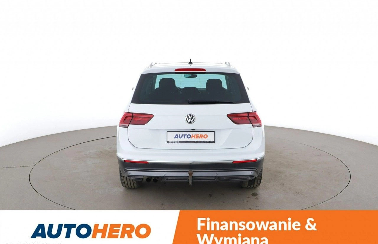 Volkswagen Tiguan cena 97000 przebieg: 138809, rok produkcji 2016 z Rawicz małe 497